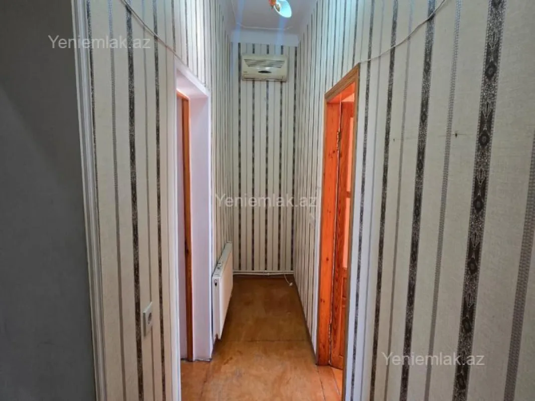 Satılır 2 otaqlı köhnə tikili 53 m²
