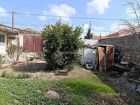 Satılır 4 otaqlı həyət evi 80 m²