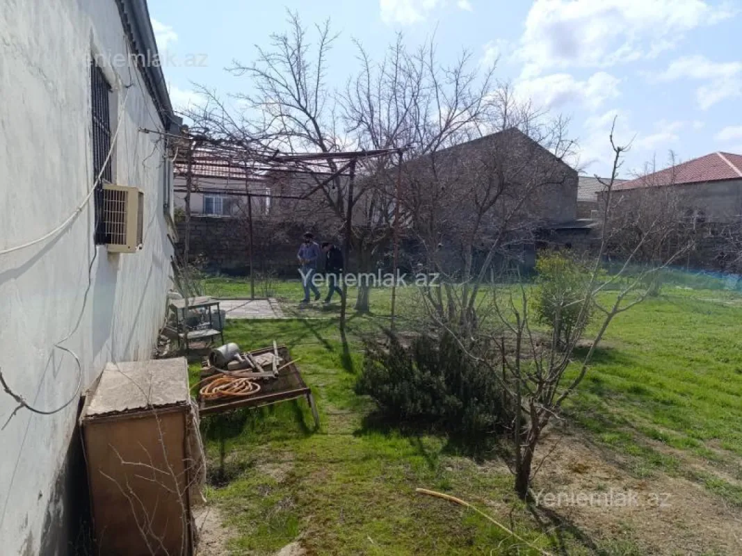 Satılır 4 otaqlı həyət evi 80 m²