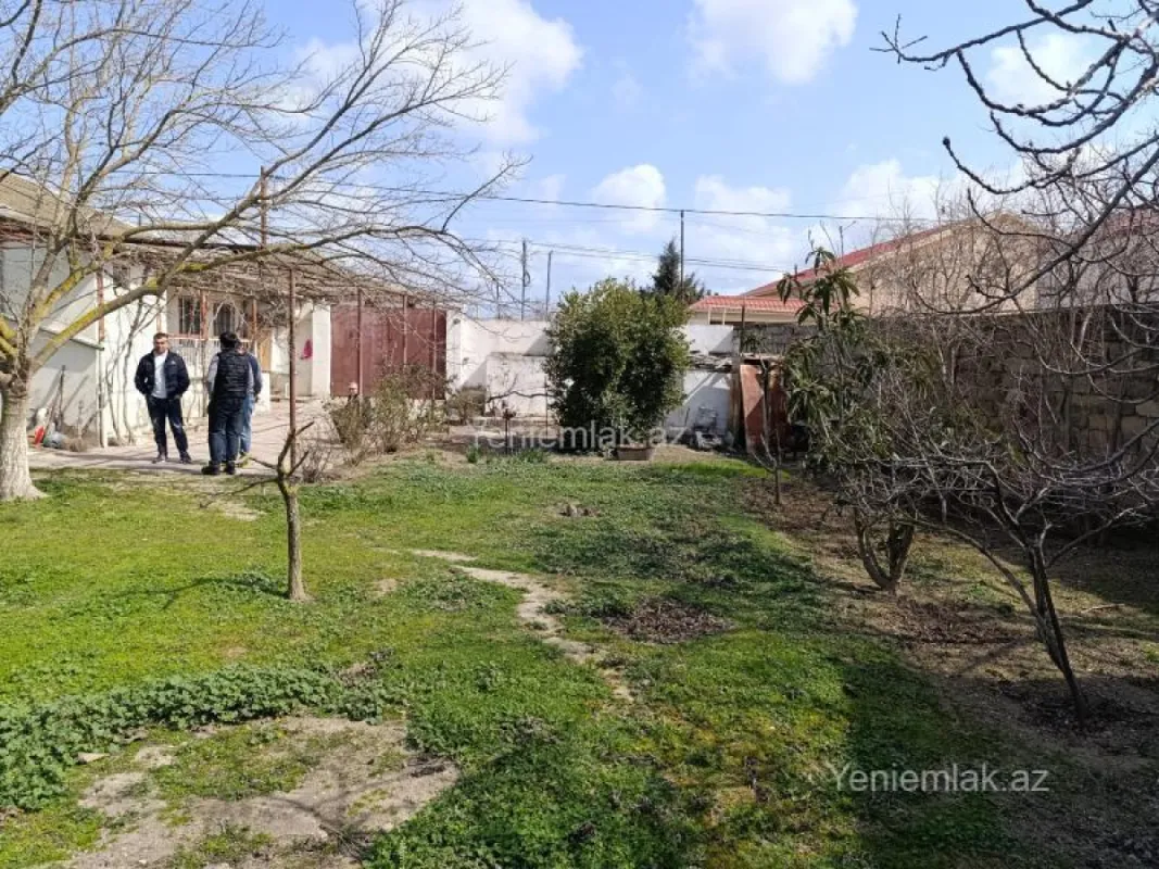 Satılır 4 otaqlı həyət evi 80 m²