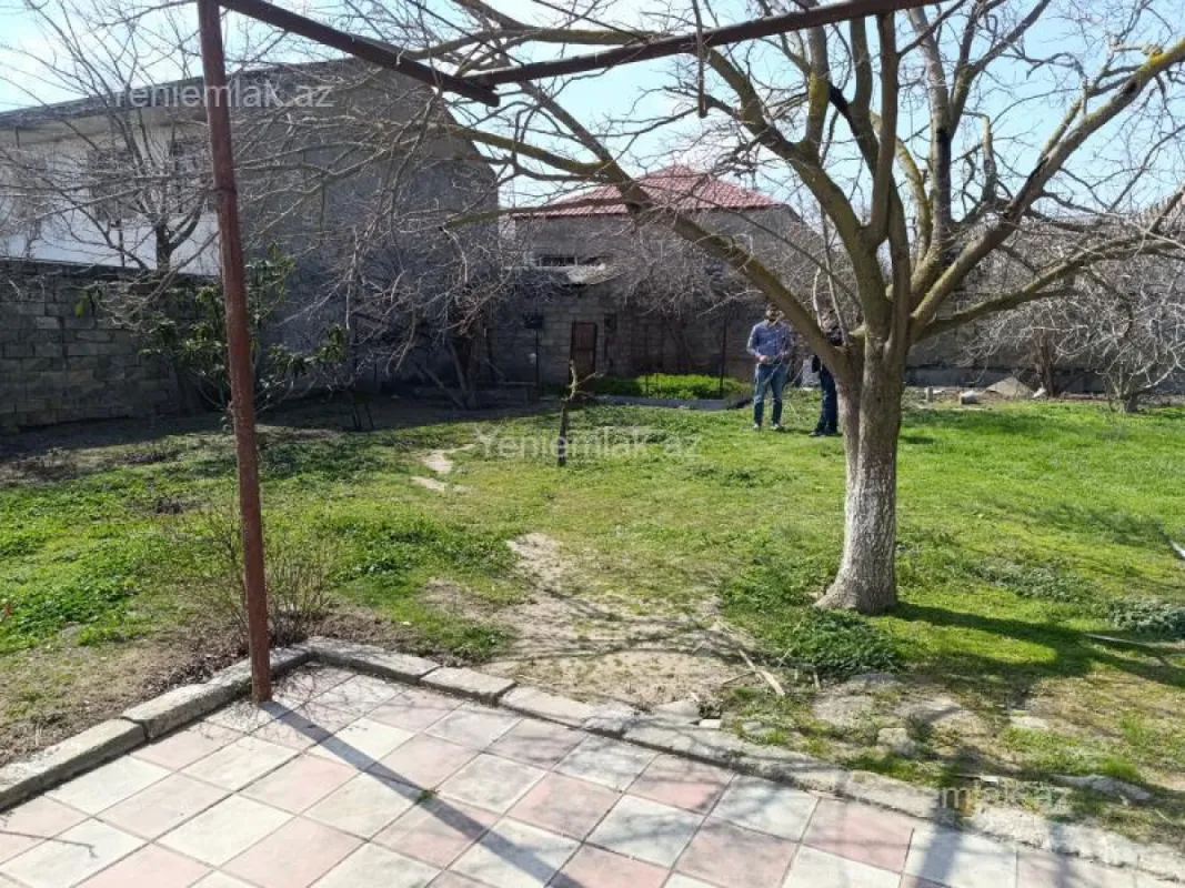 Satılır 4 otaqlı həyət evi 80 m²