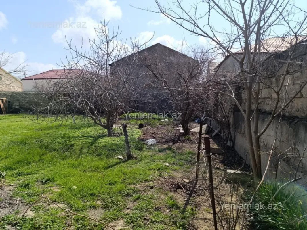 Satılır 4 otaqlı həyət evi 80 m²