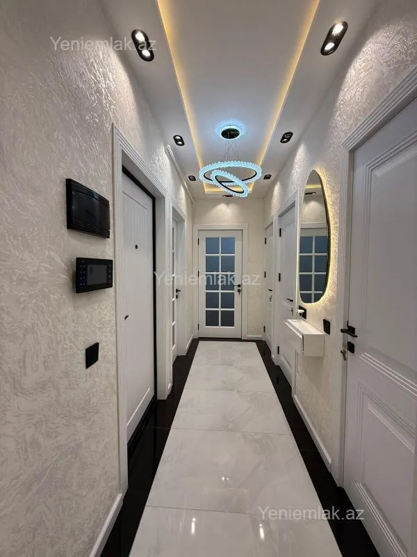 Satılır 3 otaqlı köhnə tikili 70 m²