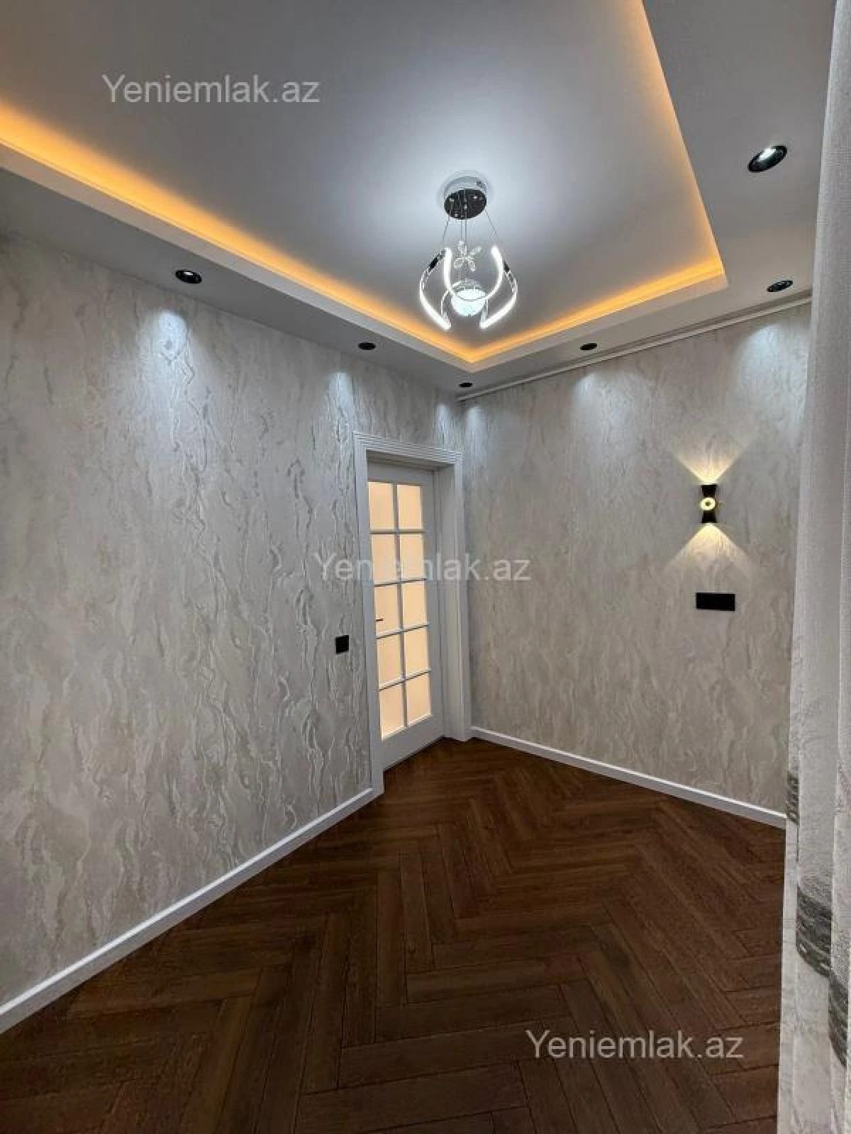 Satılır 3 otaqlı köhnə tikili 70 m²