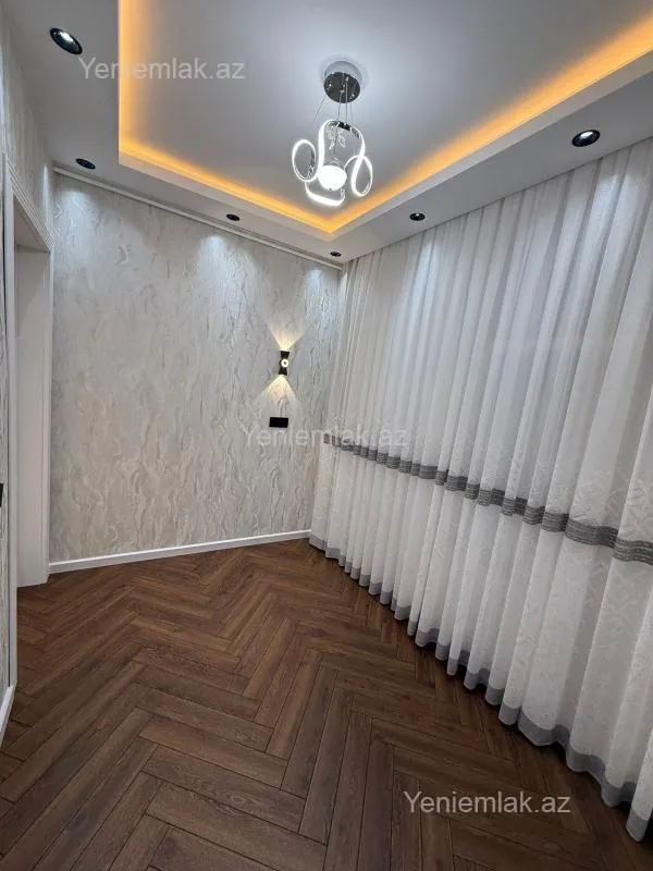 Satılır 3 otaqlı köhnə tikili 70 m²