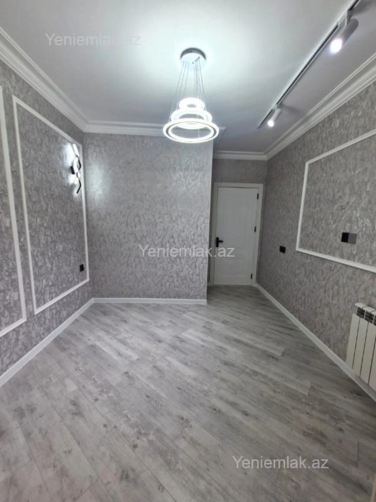 Satılır 4 otaqlı köhnə tikili 85 m²