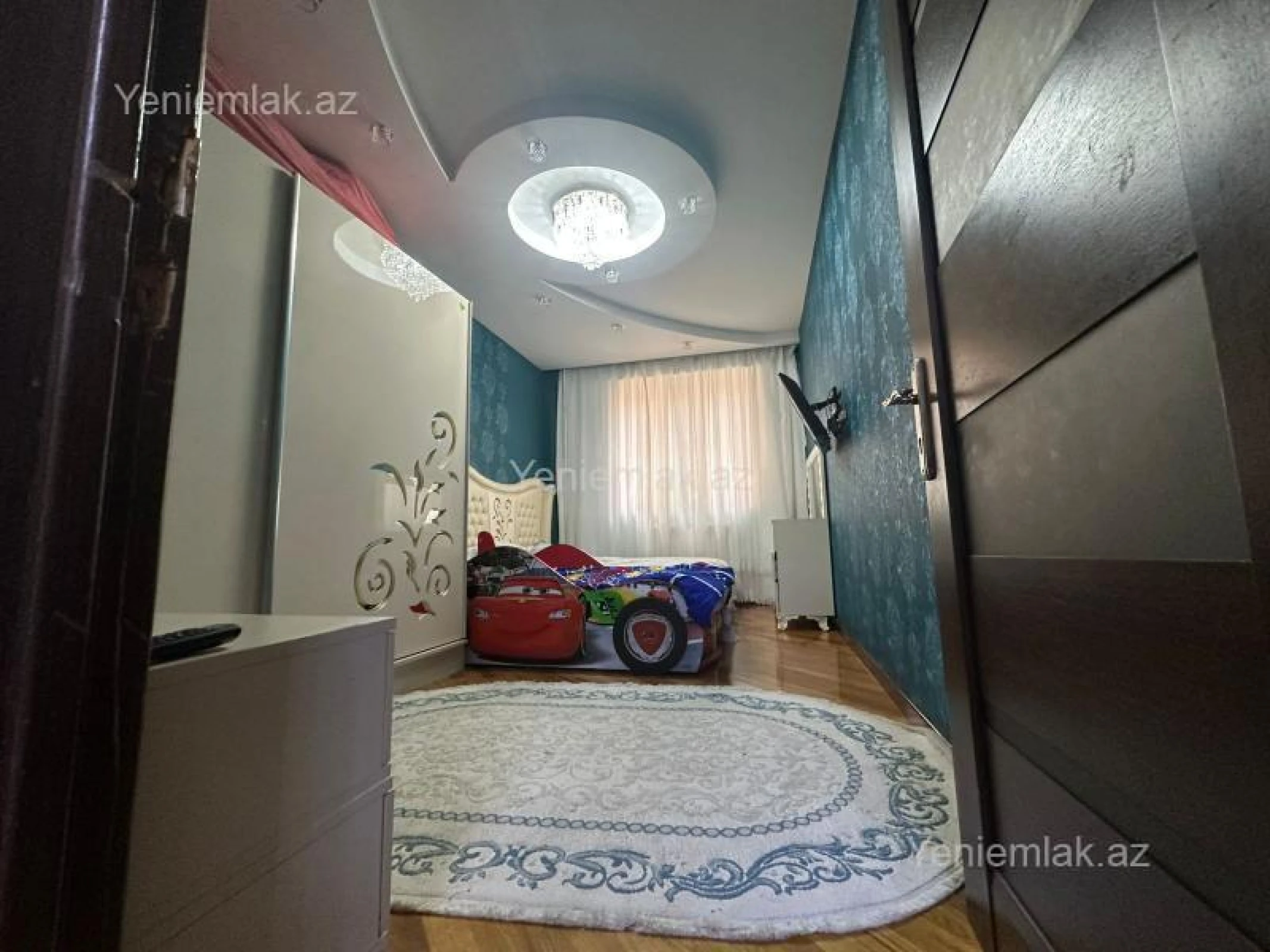 Satılır 3 otaqlı yeni tikili 127 m²