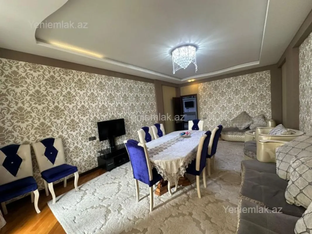 Satılır 3 otaqlı yeni tikili 127 m²