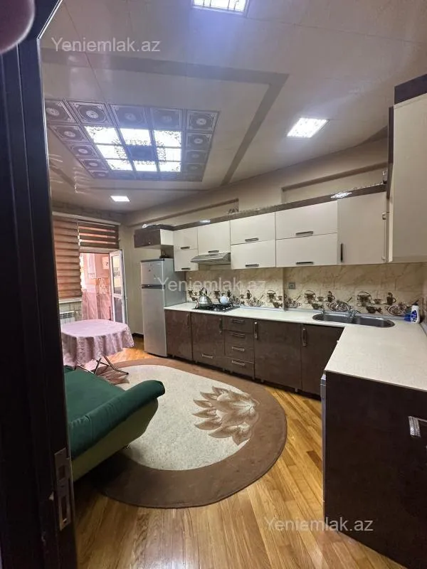 Satılır 3 otaqlı yeni tikili 127 m²