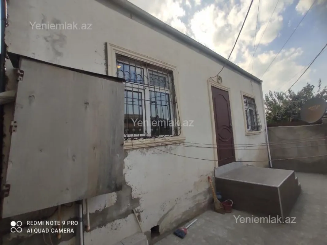 Satılır 3 otaqlı həyət evi 80 m²