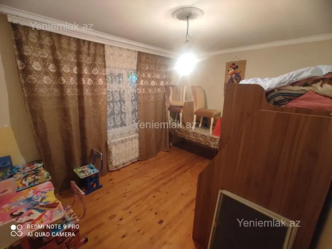 Satılır 3 otaqlı həyət evi 80 m²