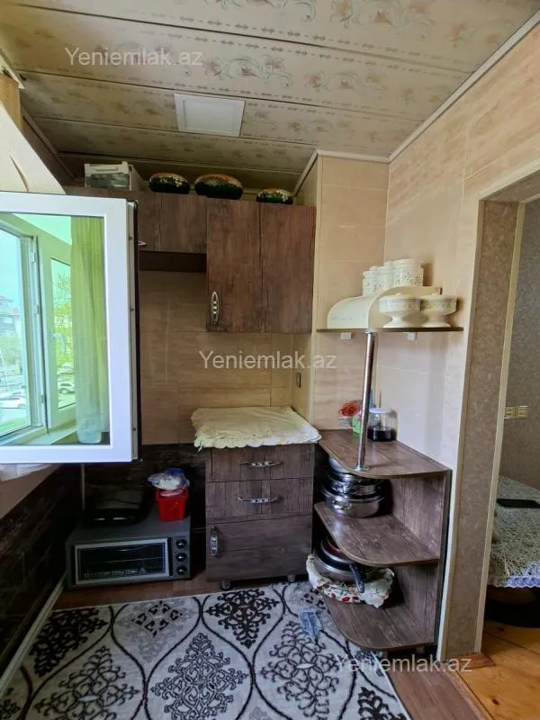 Satılır 2 otaqlı köhnə tikili 40 m²