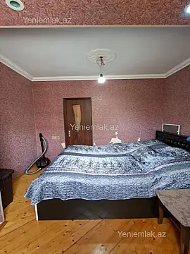 Satılır 2 otaqlı köhnə tikili 40 m²