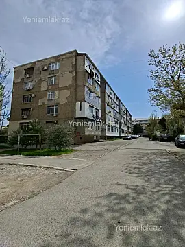 Satılır 2 otaqlı köhnə tikili 40 m² — Sumqayıt, 9-cu mikrorayon 2 otaq 40.00 m²