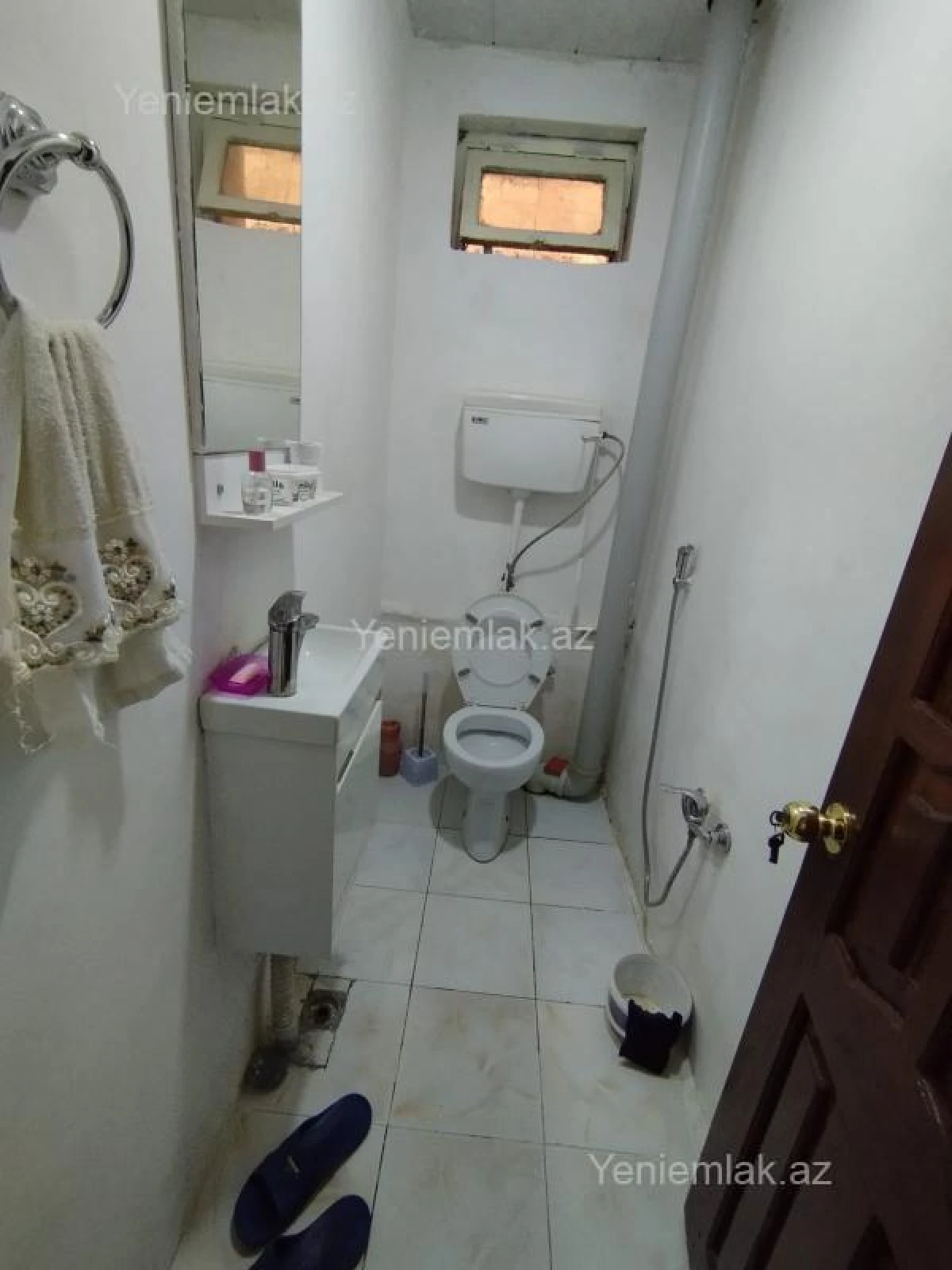 Satılır 7 otaqlı həyət evi 220 m²