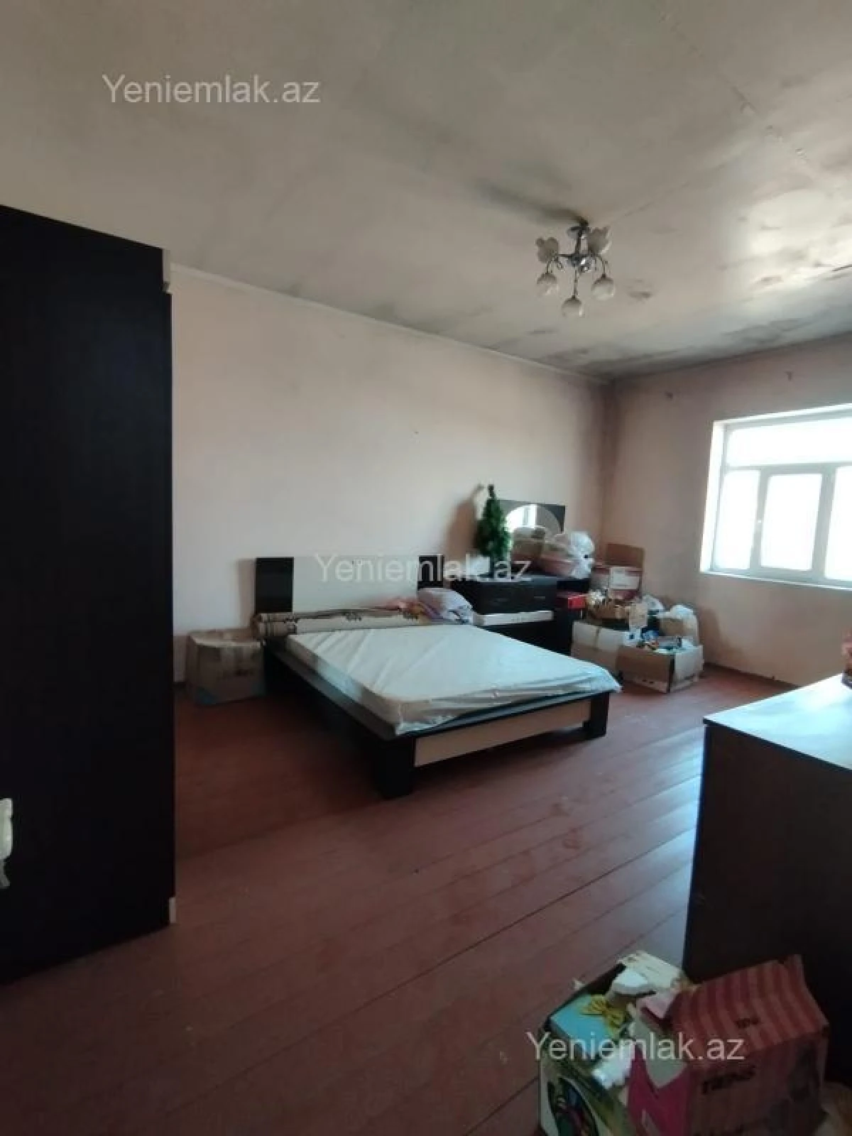 Satılır 7 otaqlı həyət evi 220 m²