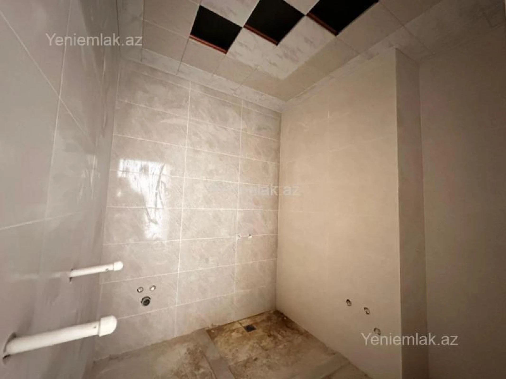 Satılır 3 otaqlı yeni tikili 141 m²