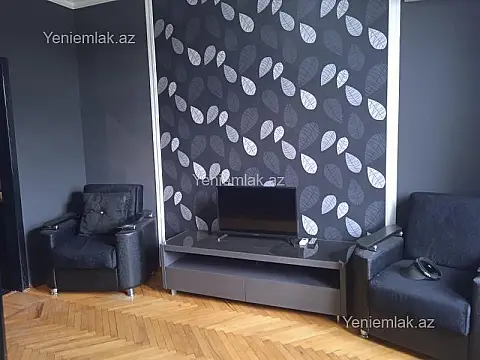 Satılır 2 otaqlı köhnə tikili 40 m² — Bakı, Nərimanov 2 otaq 40.00 m²