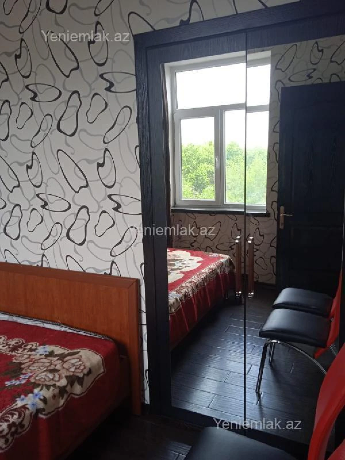 Satılır 2 otaqlı köhnə tikili 40 m²