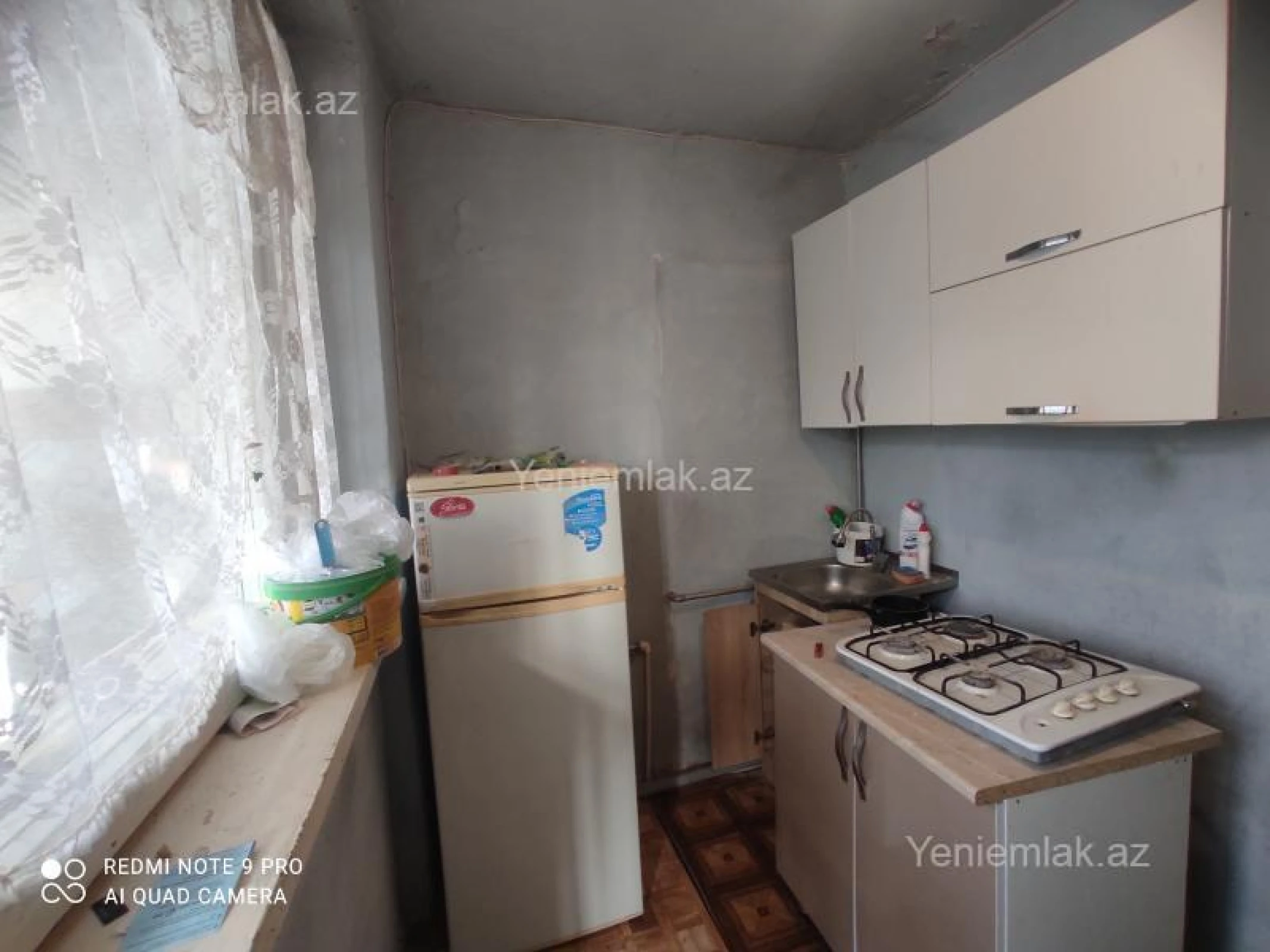 Satılır 1 otaqlı köhnə tikili 35 m²