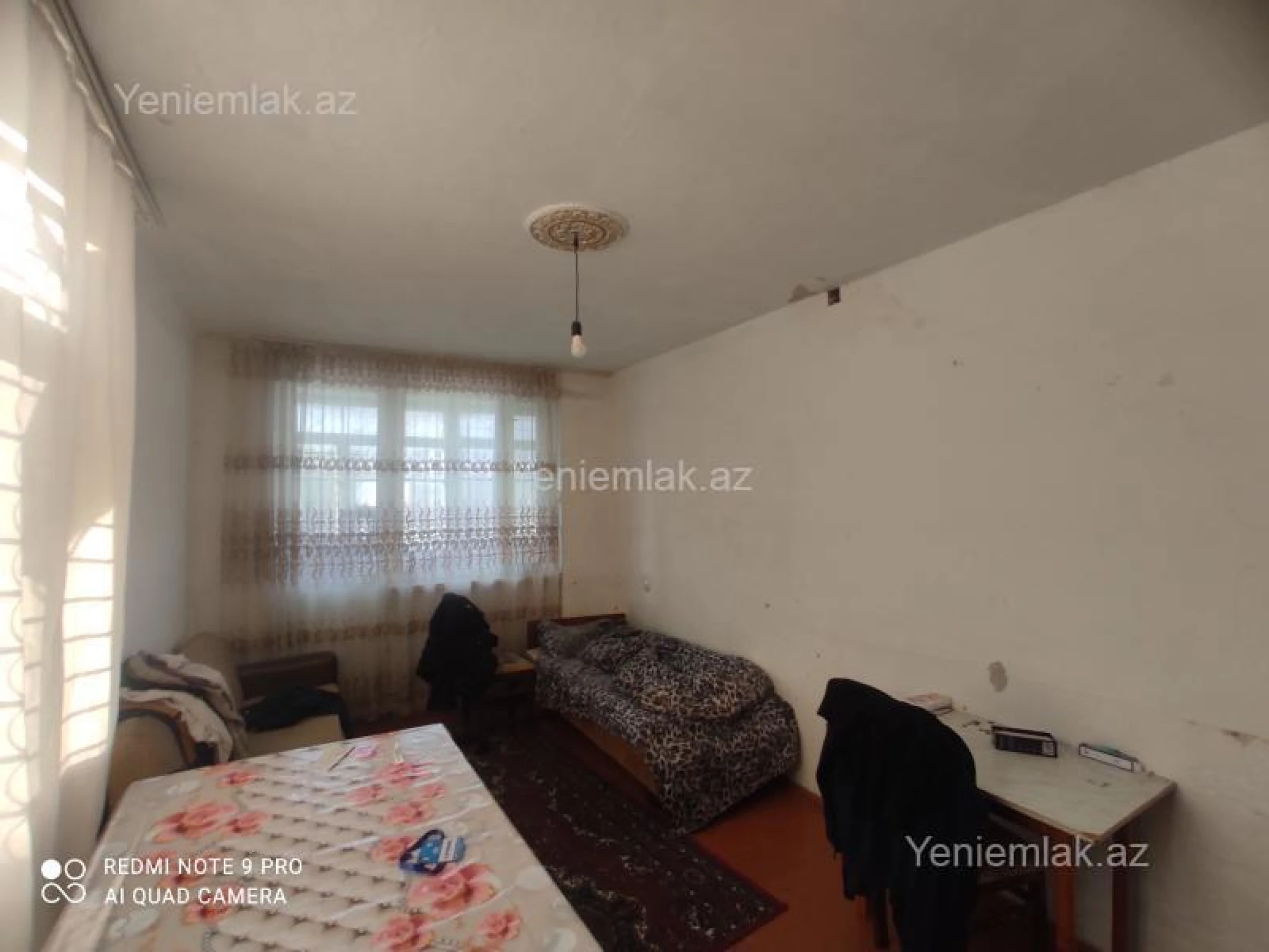 Satılır 1 otaqlı köhnə tikili 35 m²
