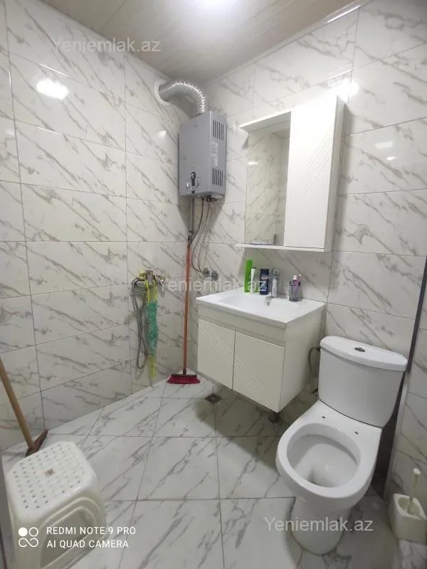 Satılır 1 otaqlı köhnə tikili 35 m²