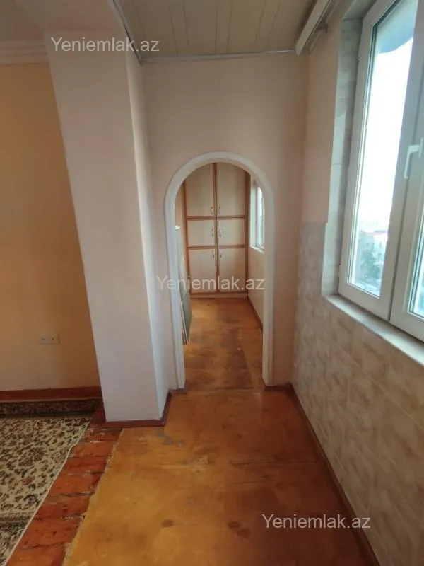 Satılır 3 otaqlı köhnə tikili 75 m²