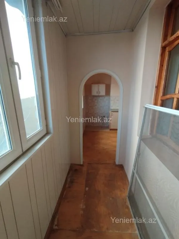 Satılır 3 otaqlı köhnə tikili 75 m²