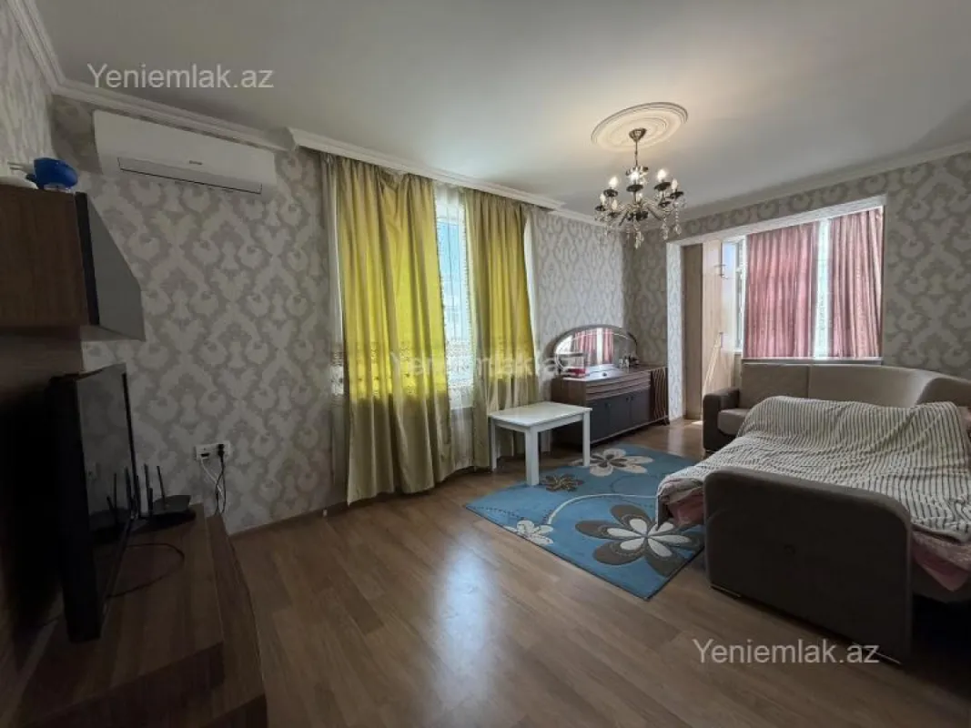 Satılır 1 otaqlı köhnə tikili 40 m²