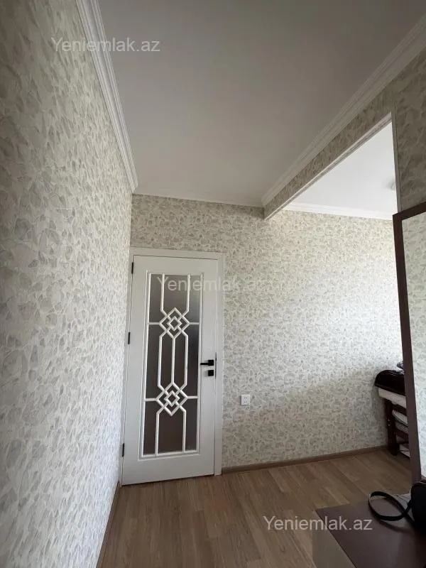 Satılır 1 otaqlı köhnə tikili 40 m²