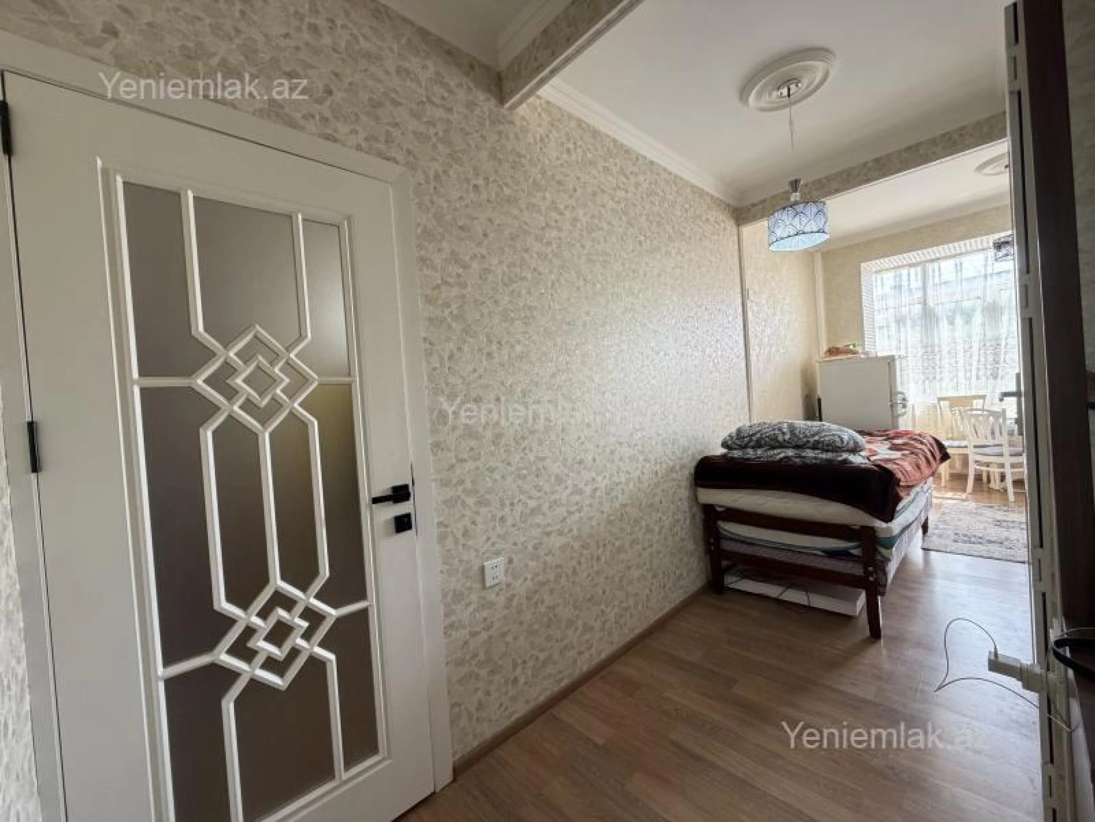 Satılır 1 otaqlı köhnə tikili 40 m²