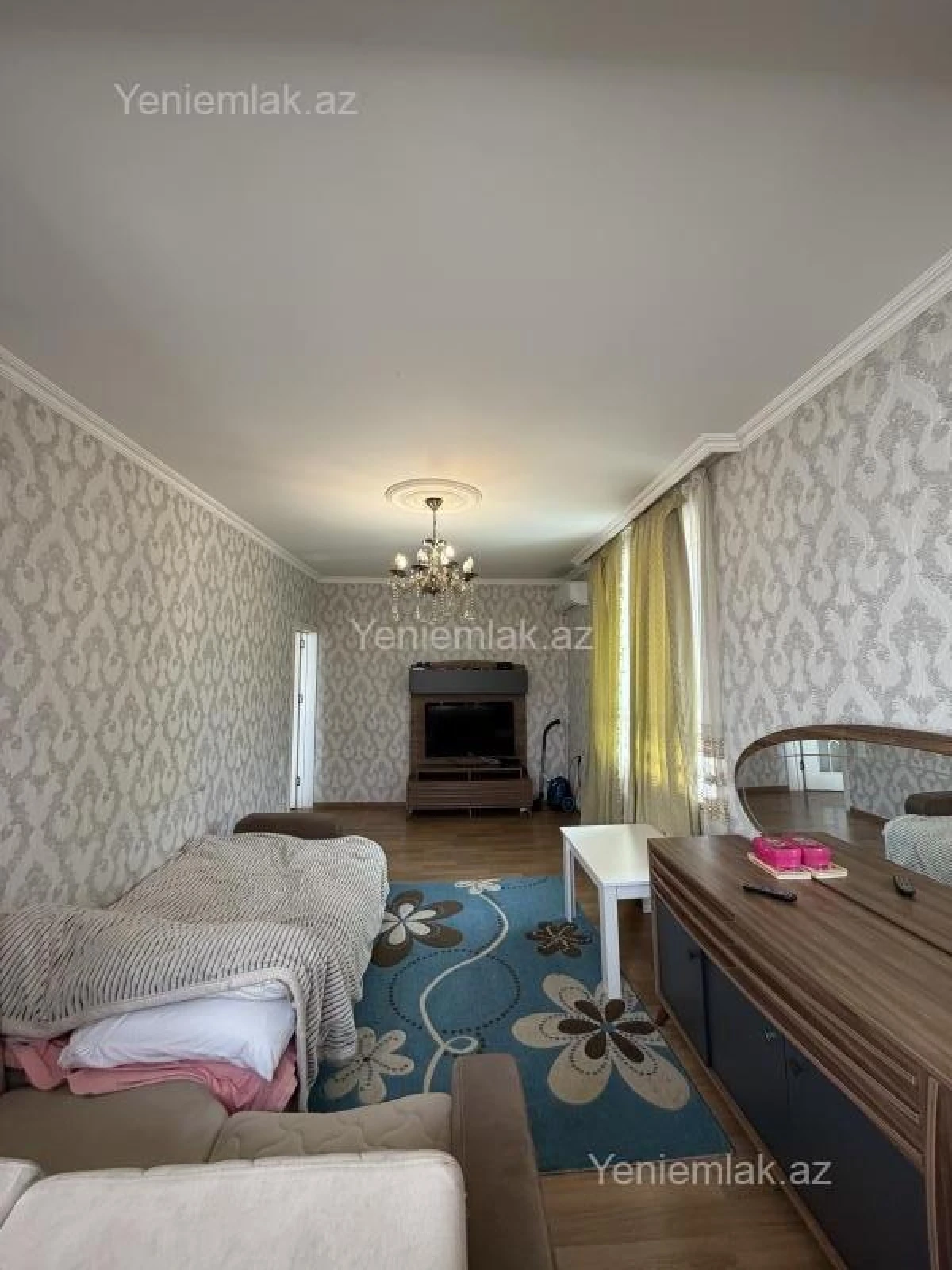 Satılır 1 otaqlı köhnə tikili 40 m²