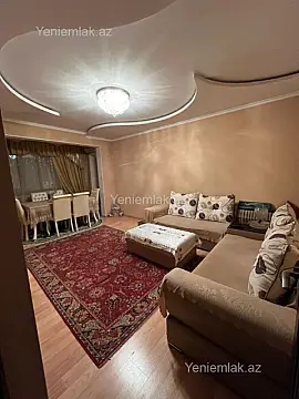 Satılır 3 otaqlı köhnə tikili 68 m² — Sumqayıt, 7-ci mikrorayon 3 otaq 68.00 m²