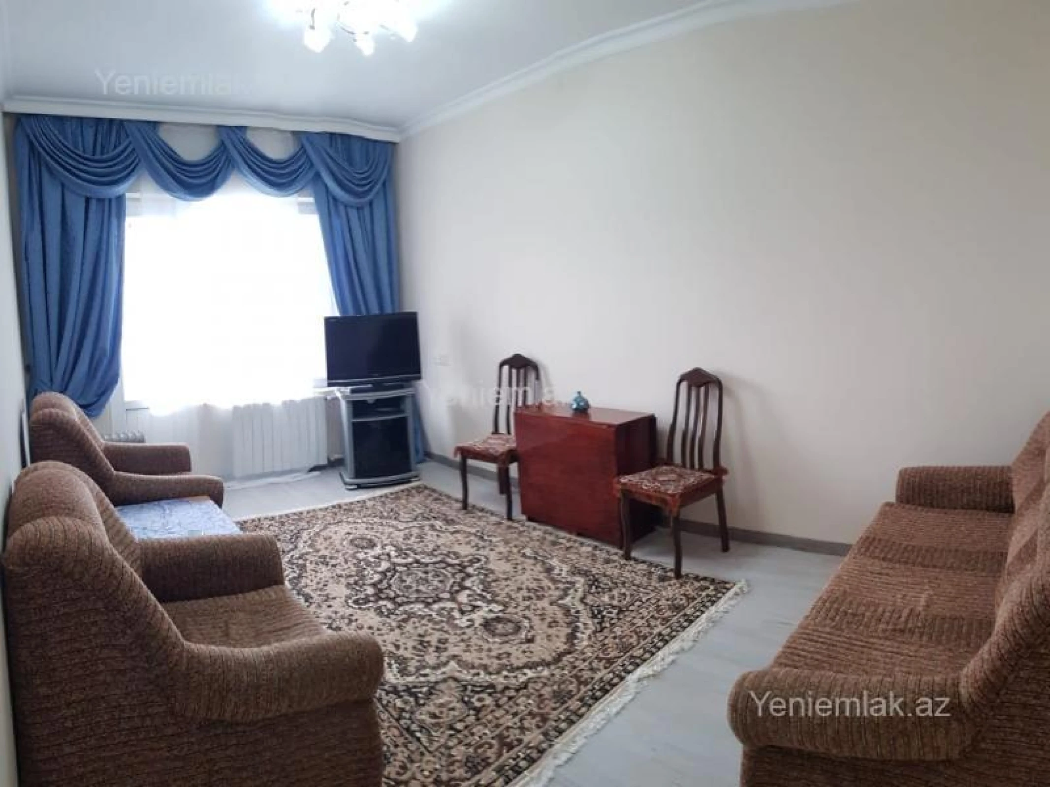 Satılır 2 otaqlı köhnə tikili 65 m²