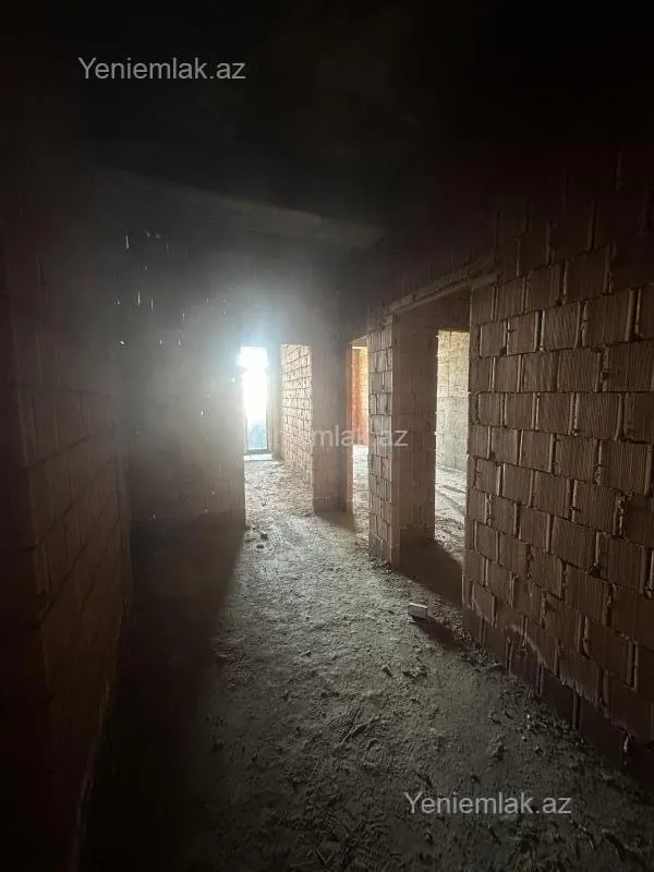 Satılır 2 otaqlı yeni tikili 82 m²