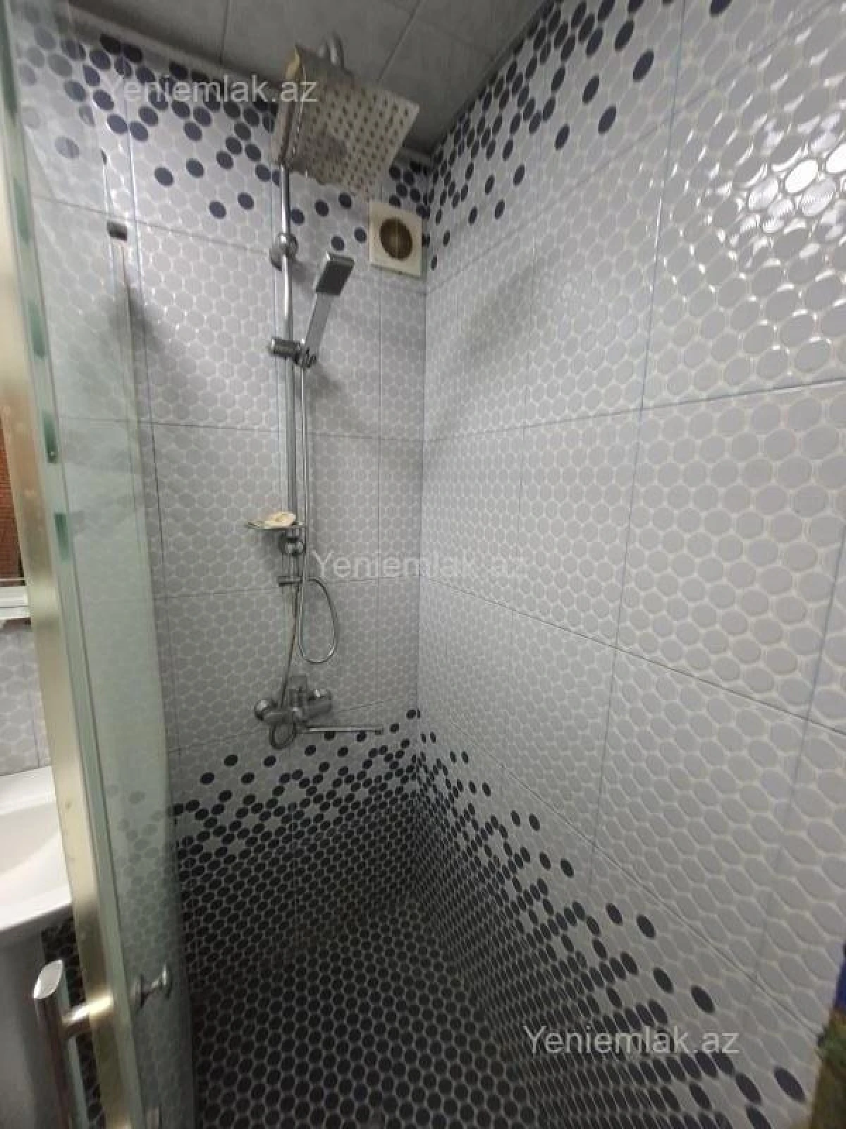 Satılır 2 otaqlı köhnə tikili 35 m²