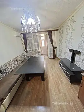 Satılır 2 otaqlı köhnə tikili 35 m² — Bakı, Nizami 2 otaq 35.00 m²