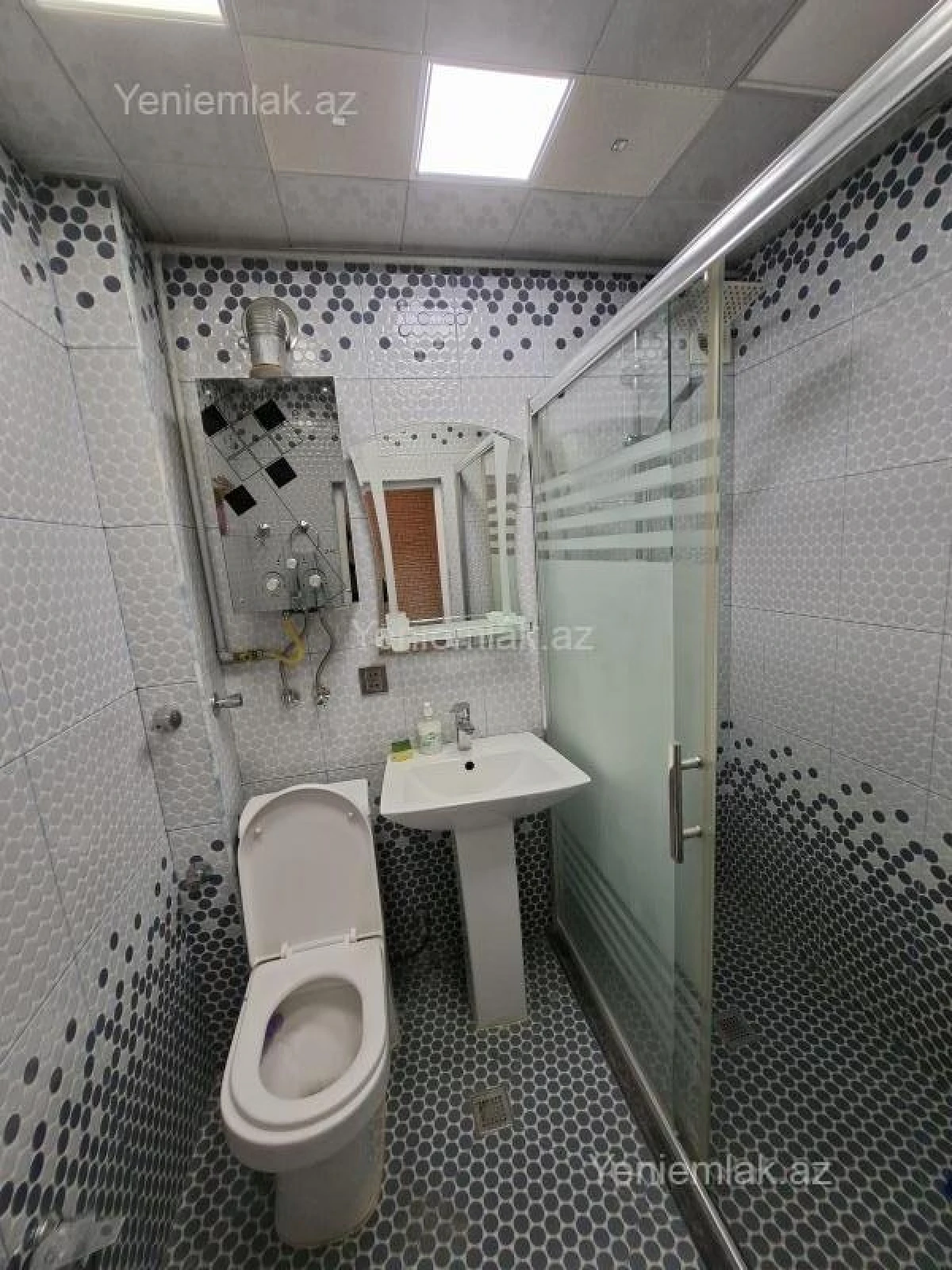 Satılır 2 otaqlı köhnə tikili 35 m²