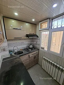 Satılır 2 otaqlı köhnə tikili 35 m²
