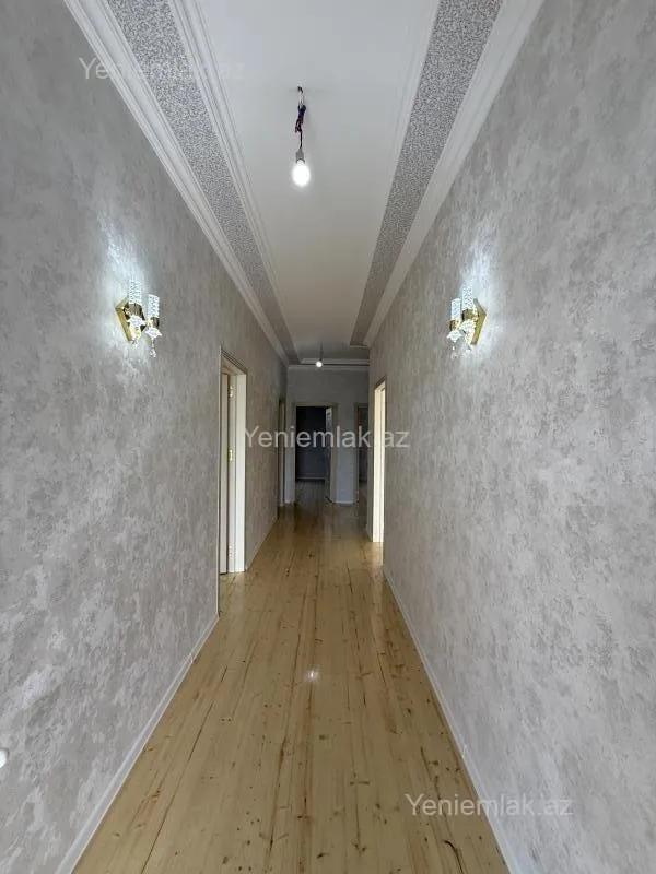 Satılır 4 otaqlı həyət evi 140 m²