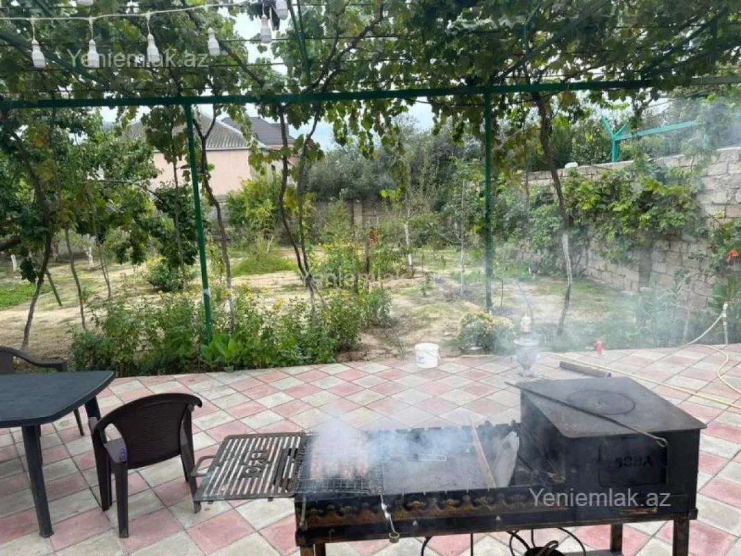 Satılır 5 otaqlı həyət evi 120 m²