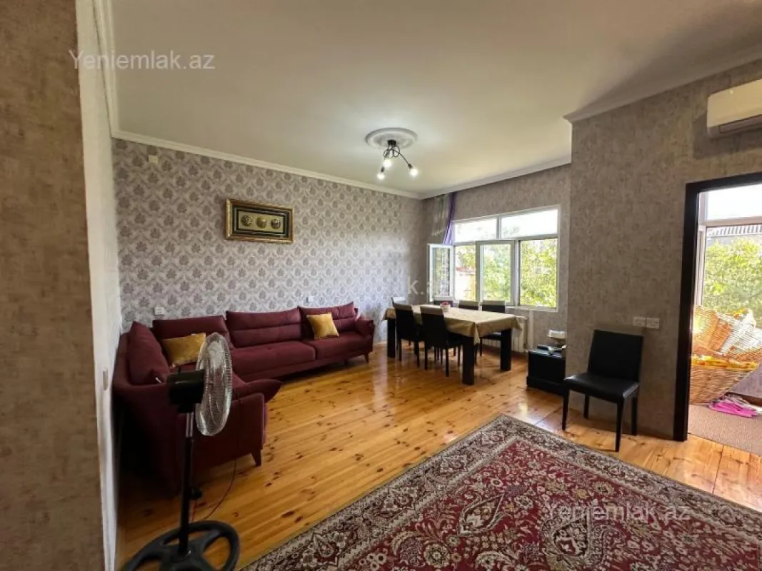 Satılır 5 otaqlı həyət evi 120 m²