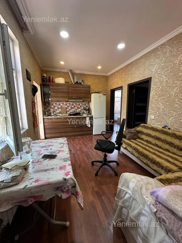 Satılır 5 otaqlı həyət evi 120 m²