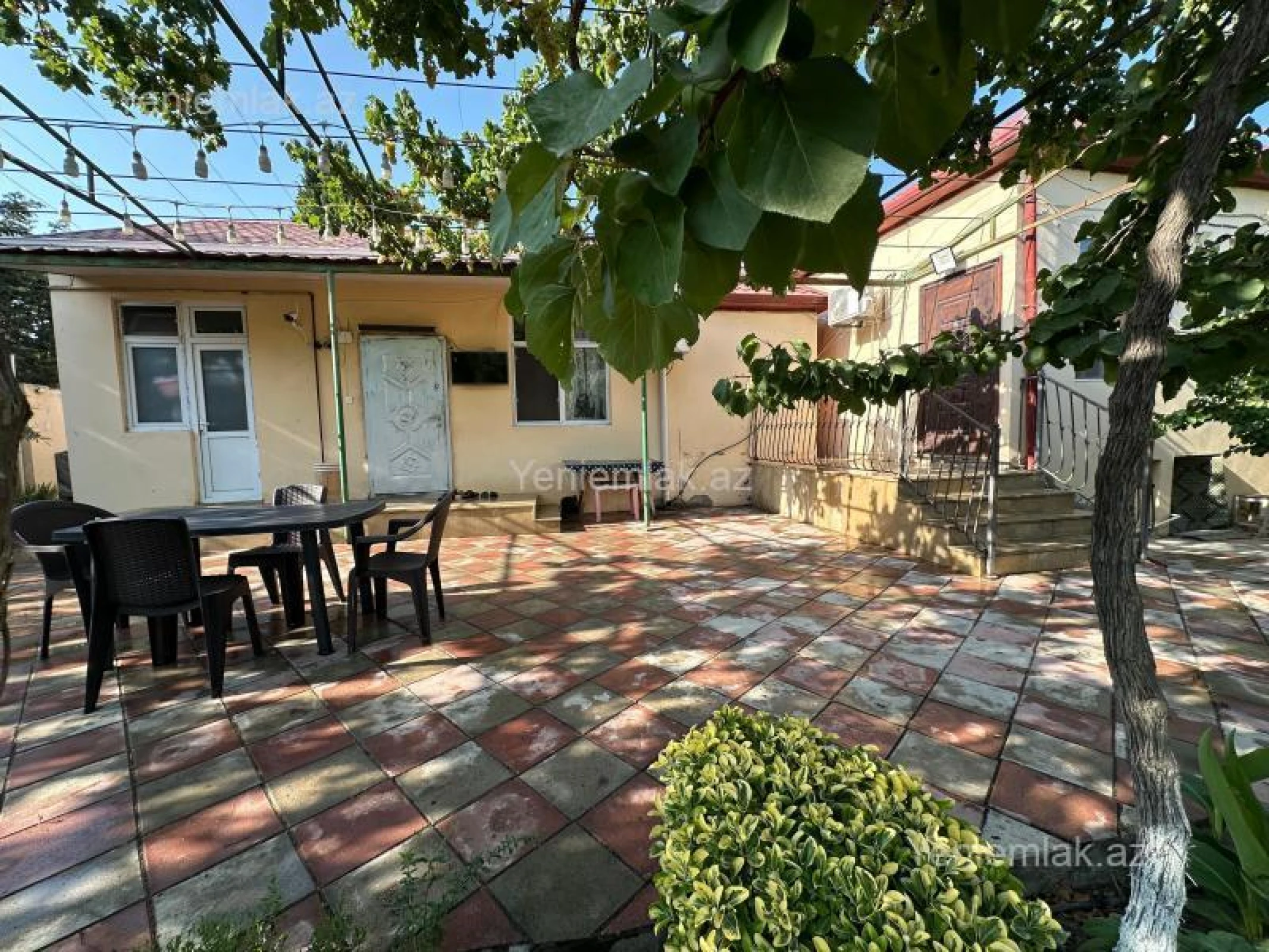 Satılır 5 otaqlı həyət evi 120 m²