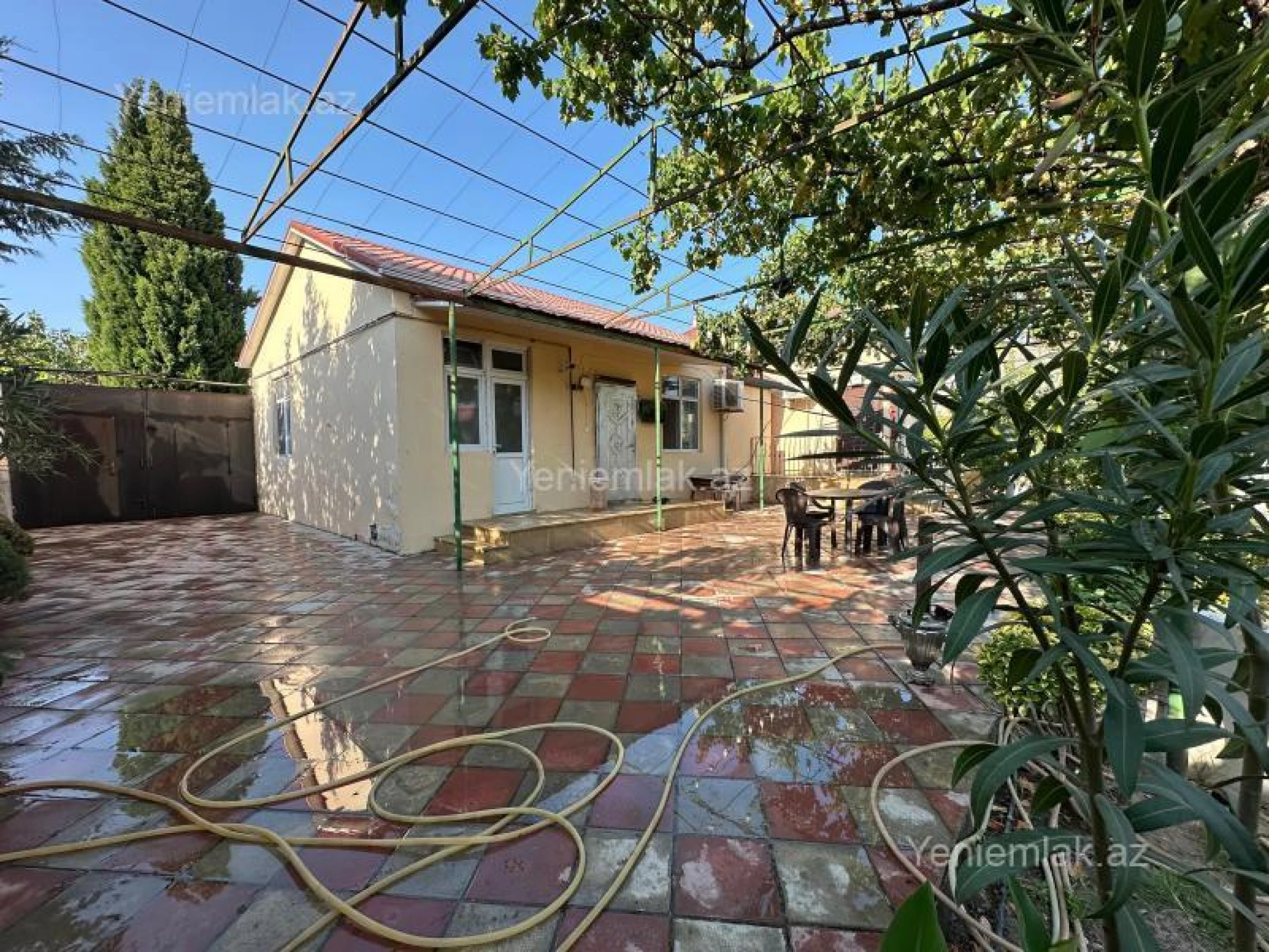 Satılır 5 otaqlı həyət evi 120 m²