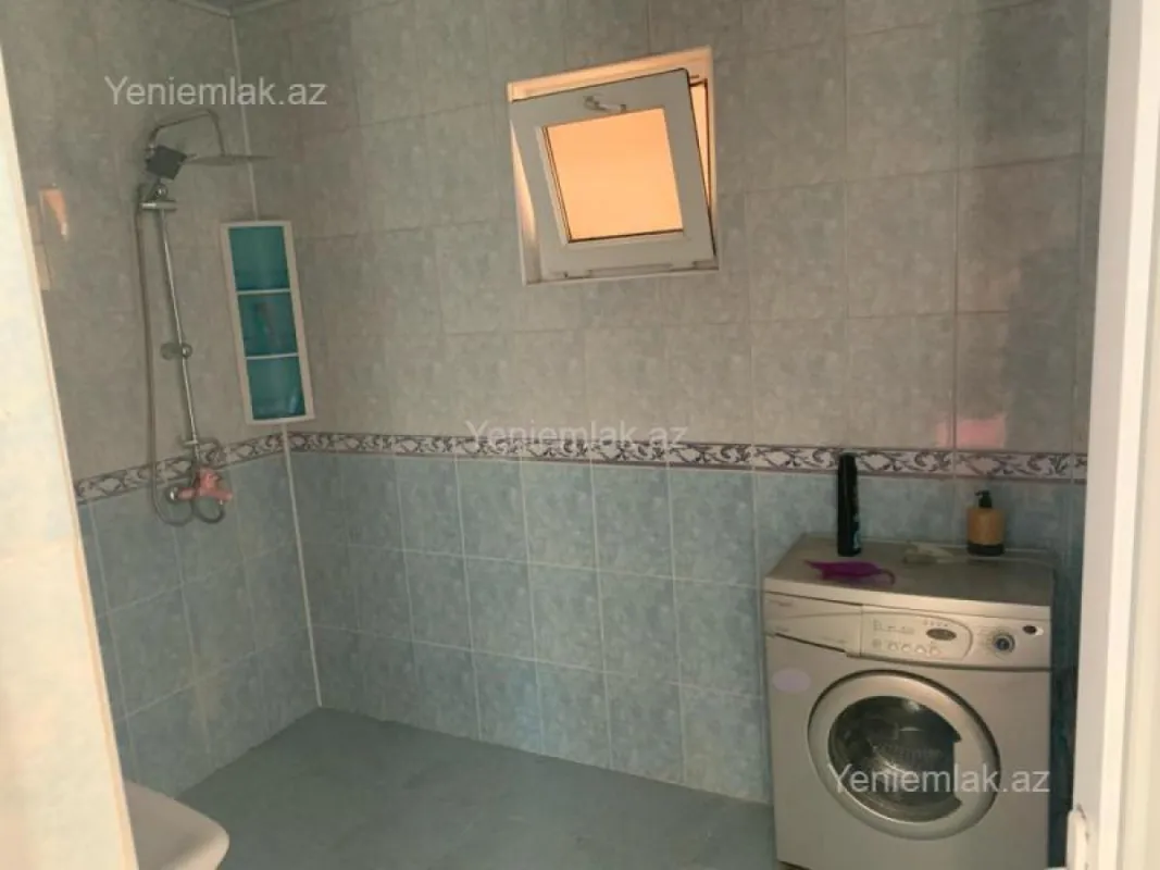 Satılır 5 otaqlı həyət evi 120 m²