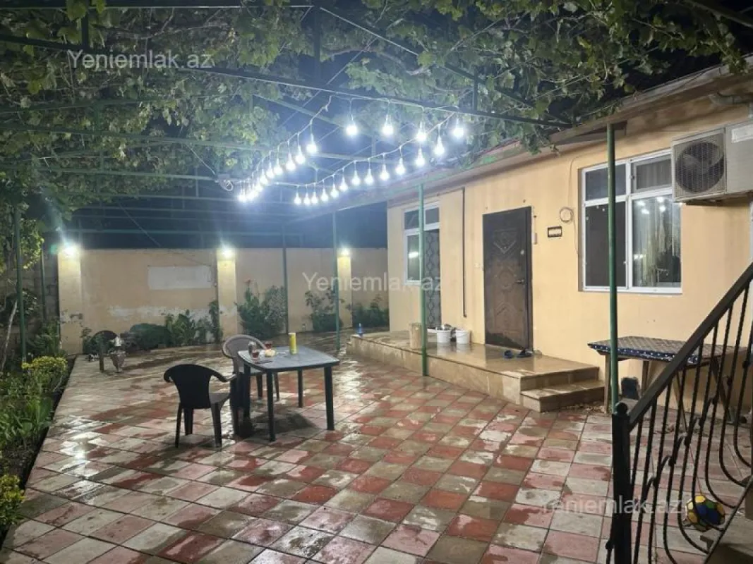 Satılır 5 otaqlı həyət evi 120 m²