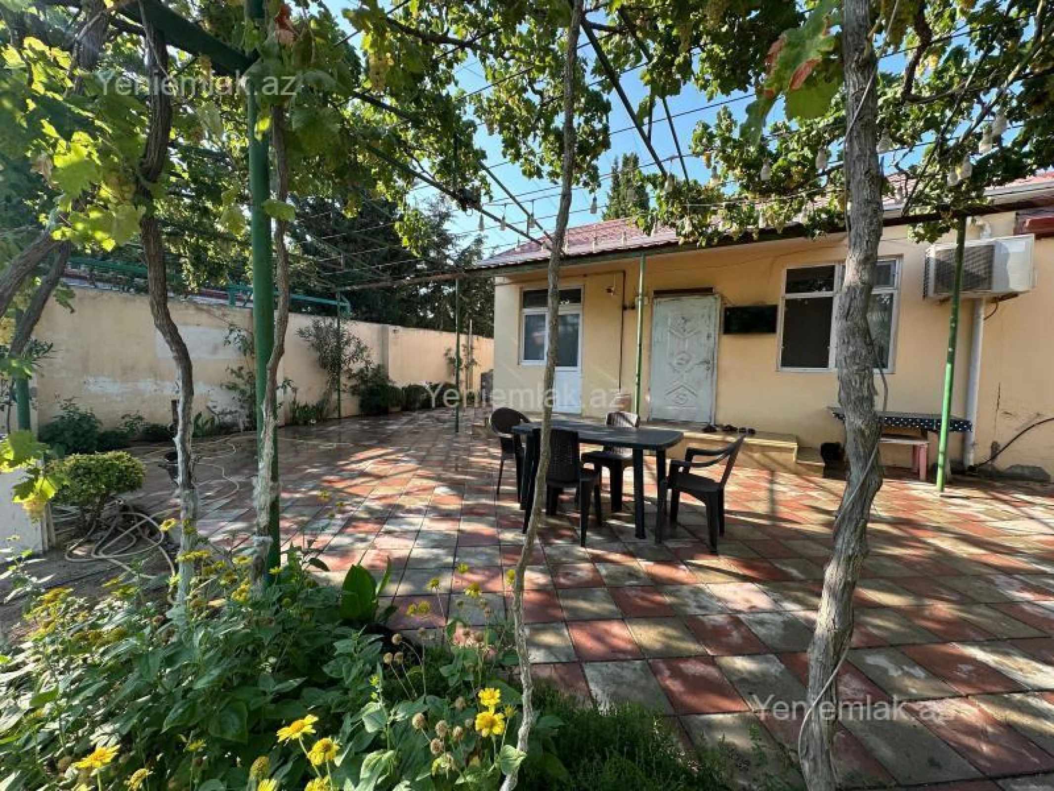 Satılır 5 otaqlı həyət evi 120 m²