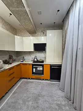 Satılır 2 otaqlı yeni tikili 72 m²