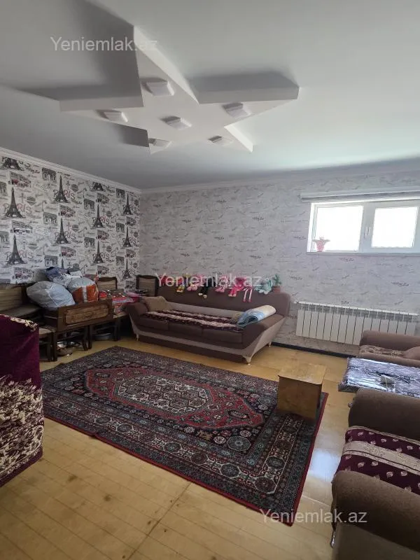 Satılır 5 otaqlı həyət evi 165 m²